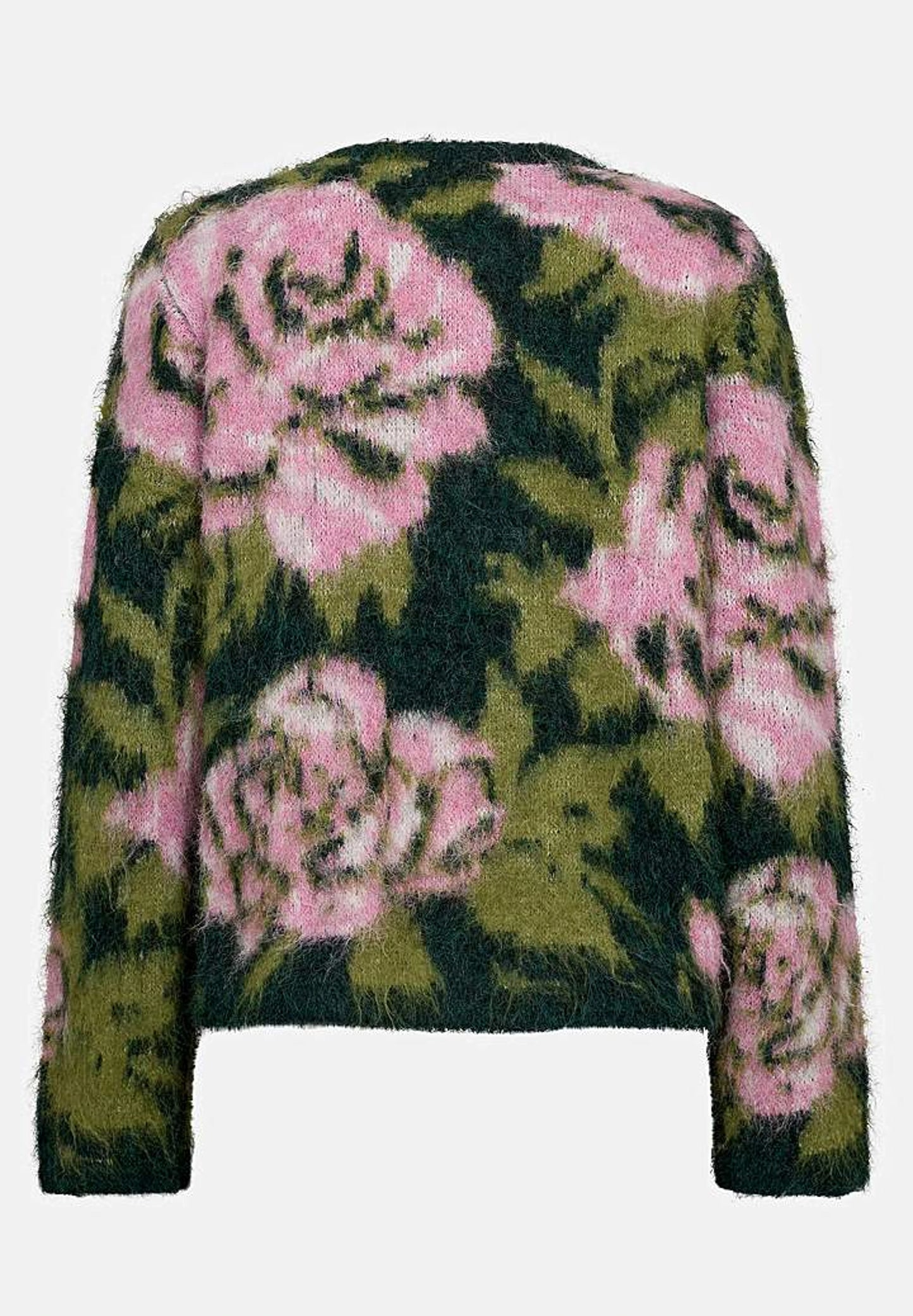 Stickad, fluffig kofta med blommönster