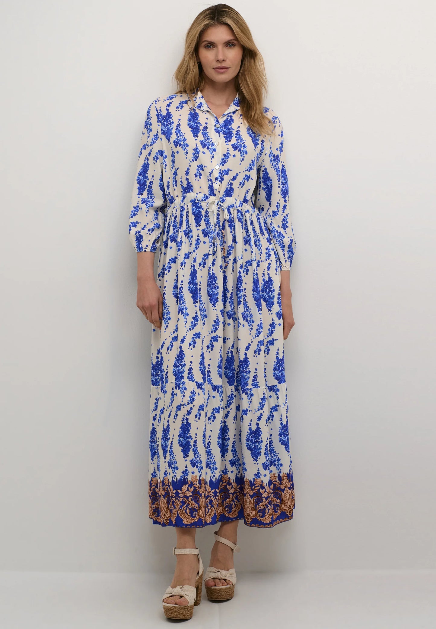 Maxi klänning Alora Elektric Blue Flower