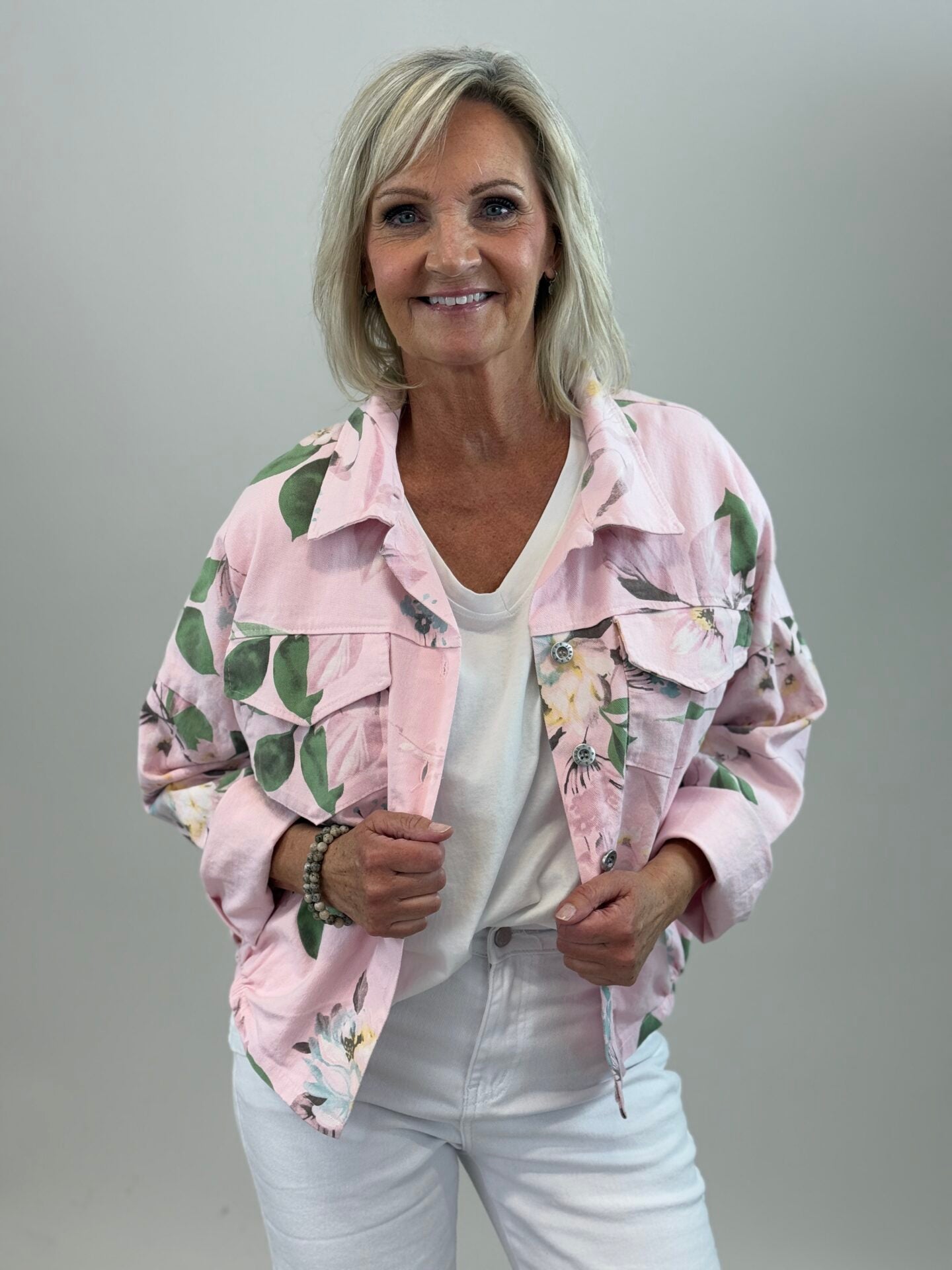 Blommig jeansjacka Katya - Rosa